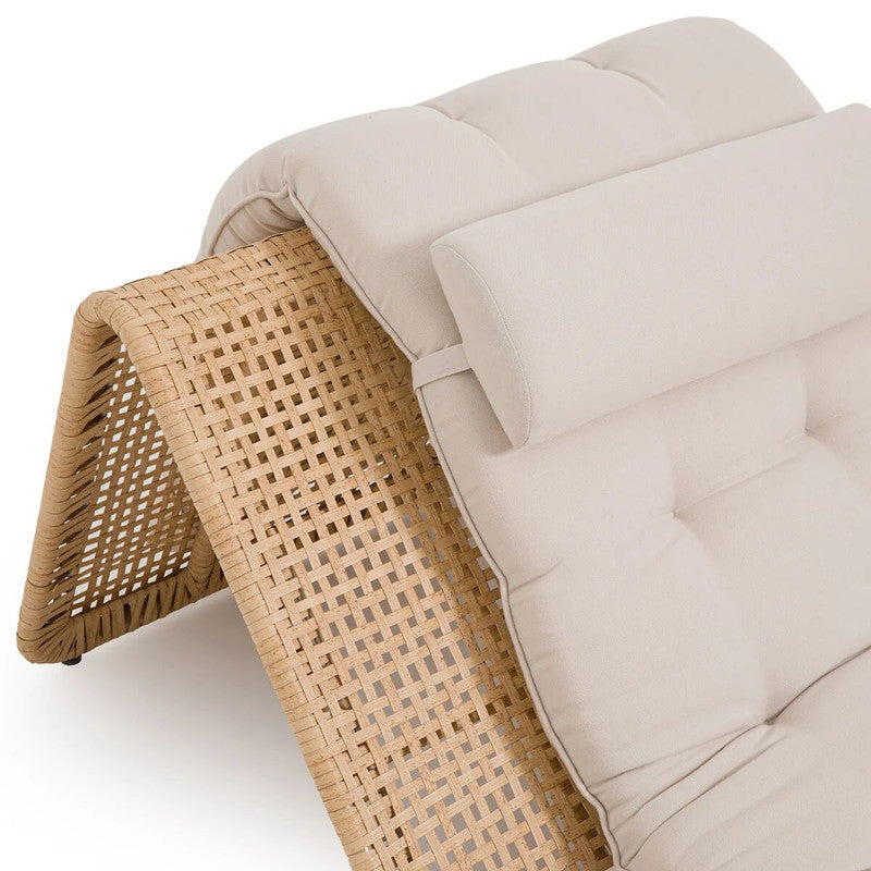 Outdoor Lounge Chair
