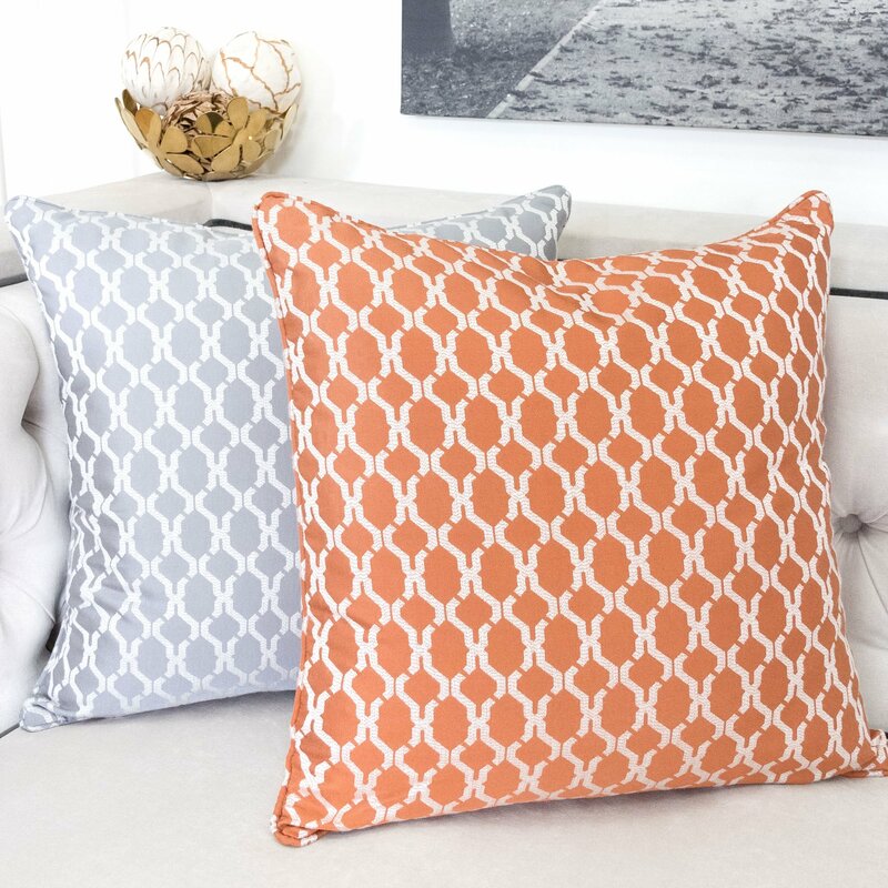 Indoor/Outdoor Throw Pillow (Set of 2)