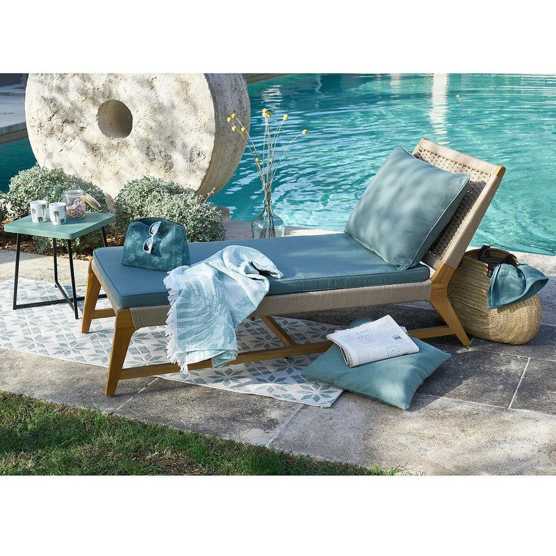 Outdoor Woven Lounge Chair